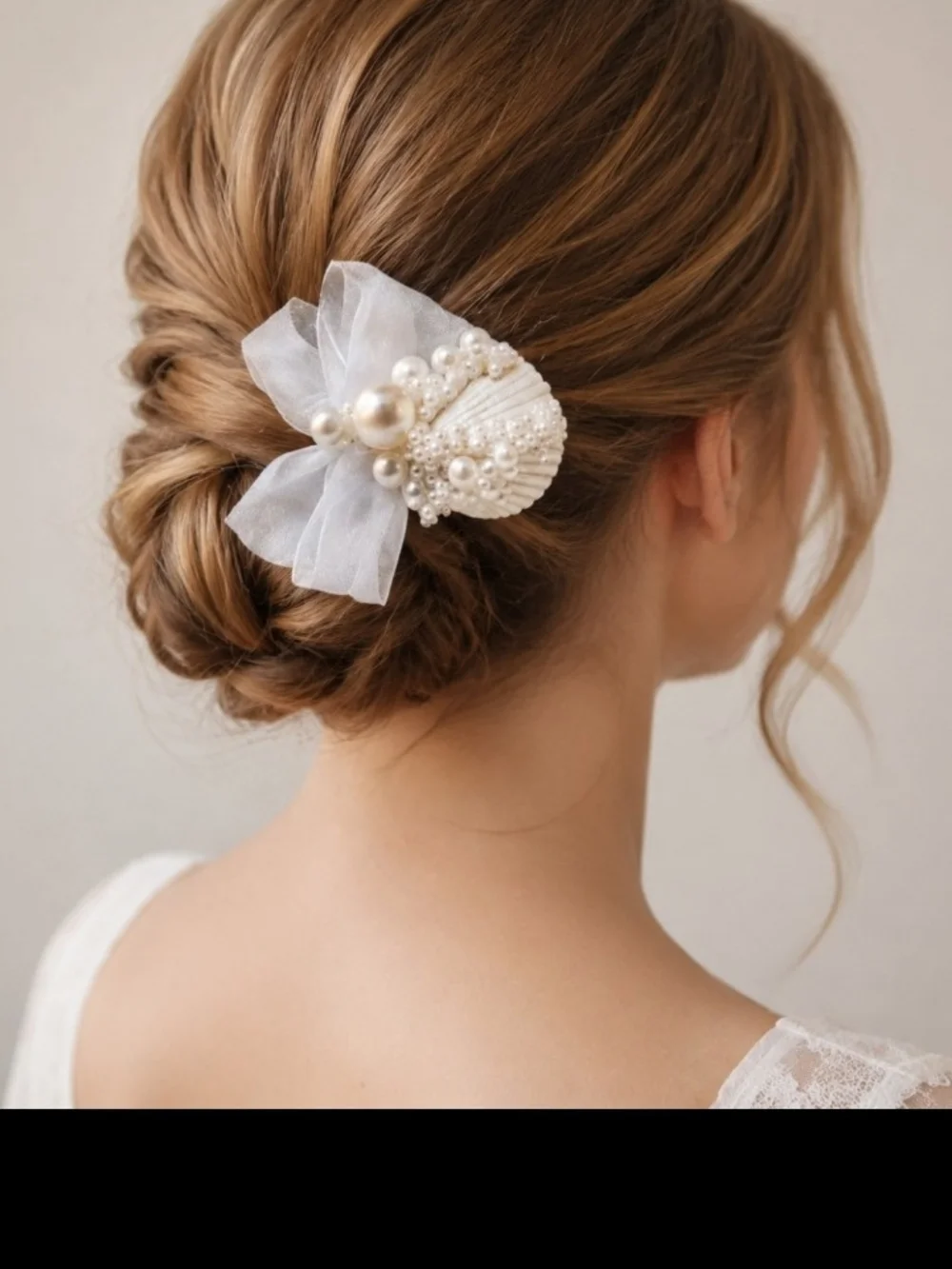 Pearl Seashell Bridal Hair Clip with Sheer Organza Bow